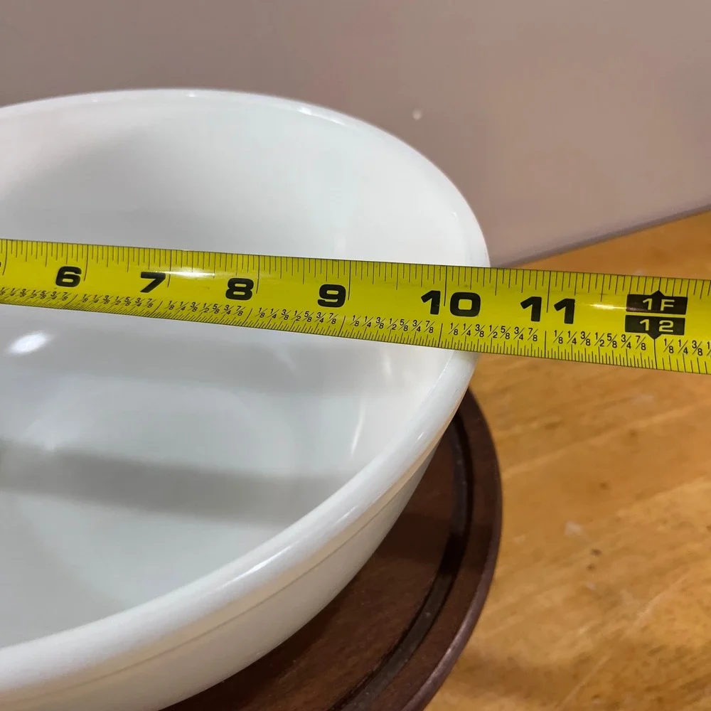 Vtg Pyrex True Opal White 404 Mixing Bowl 4 Qt Milk Glass Round Nesting
